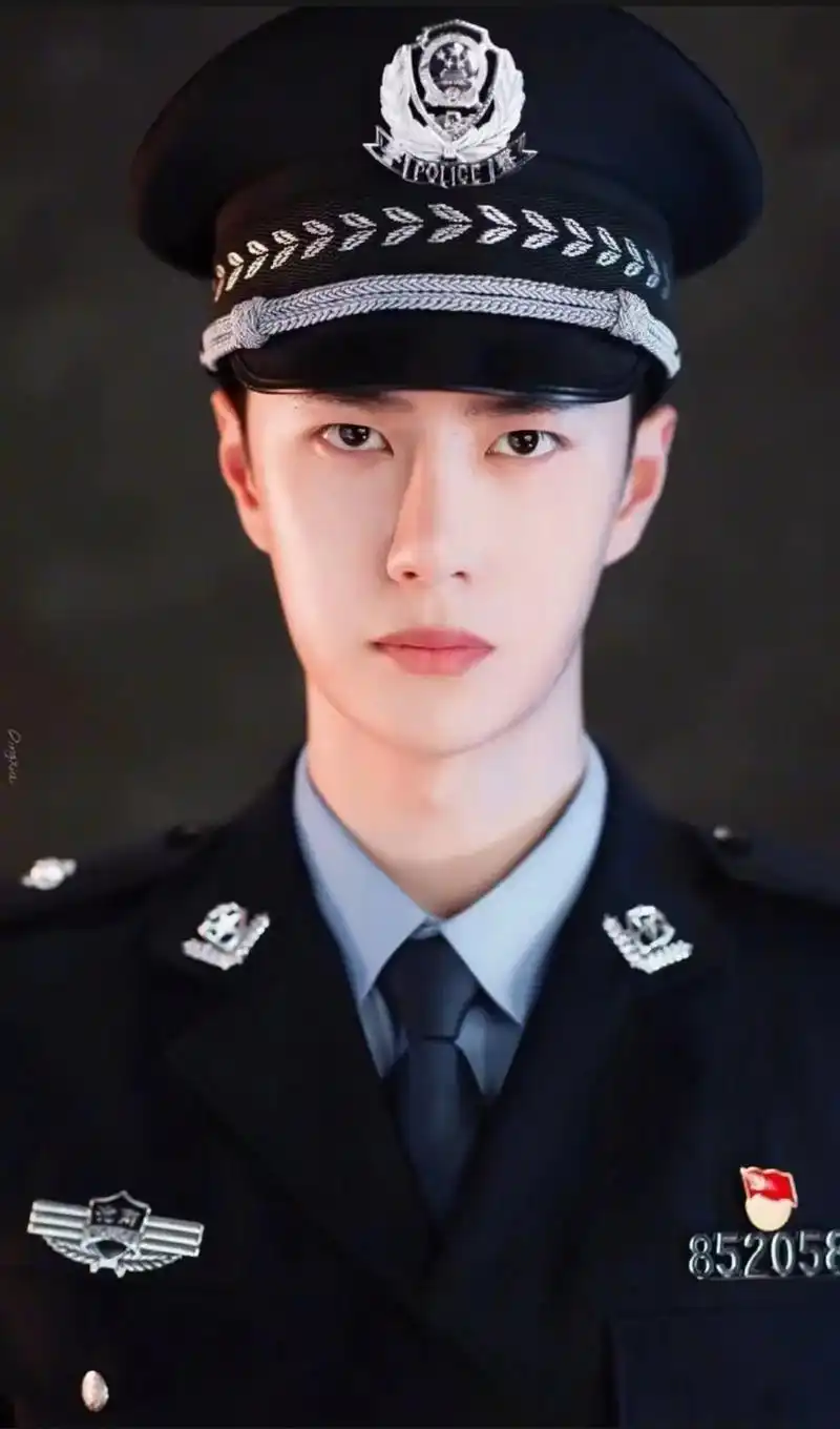 走进你心里了吗?#王一博 #霸气出场 #每一个造型都出乎意料 - 抖音