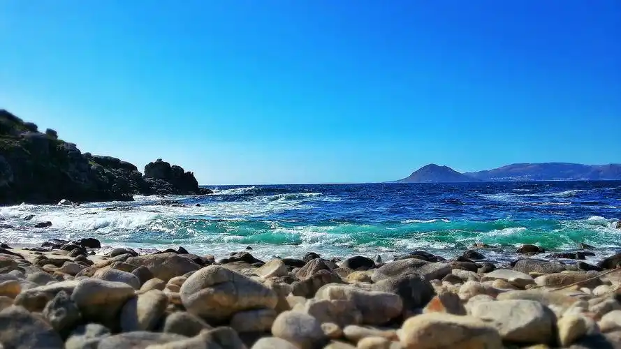 蓝色大海优美自然风光图片桌面壁纸-风景壁纸-壁纸下载-美桌网