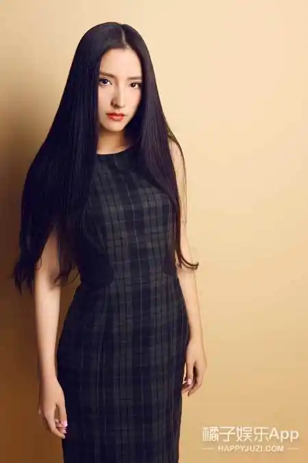 pc蛋蛋微信群还记得09快女潘辰吗?她现在长这样啦!