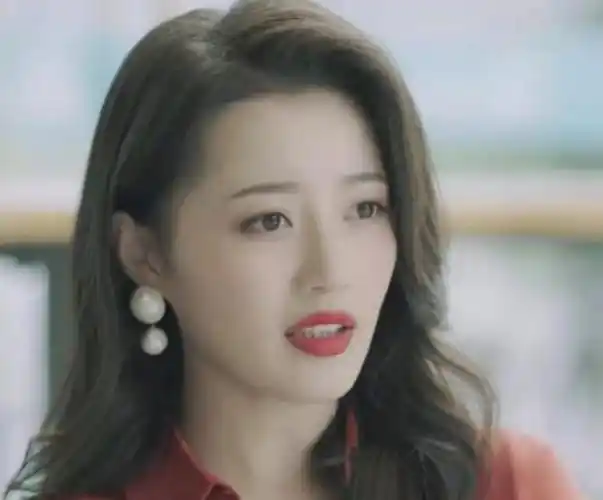 正青春董欣然是好人吗董欣然结局和毛晓风在一起了吗