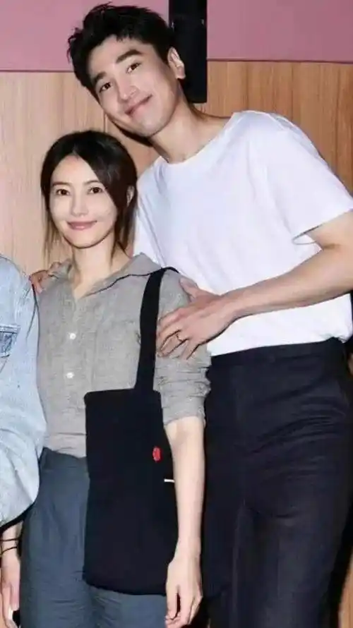 高圆圆:与张亚东同居五年后被出轨,爱上小5岁的赵又廷不放手!