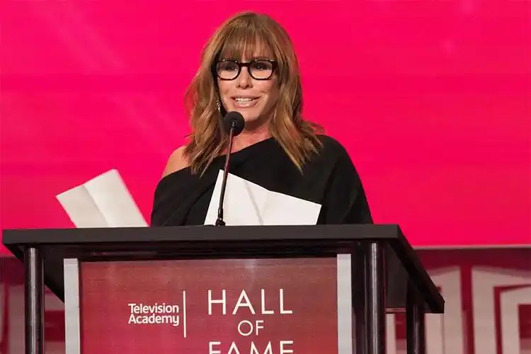 jane curtin, laraine newman, dan aykroyd, chevy chase, garrett