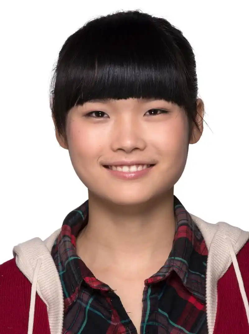 本文介绍了四寸照片的尺寸大小,通常为10.2厘米×15.