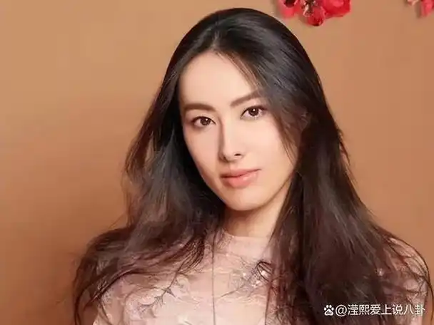 8月9日,梁洛施再次引起公众关注.