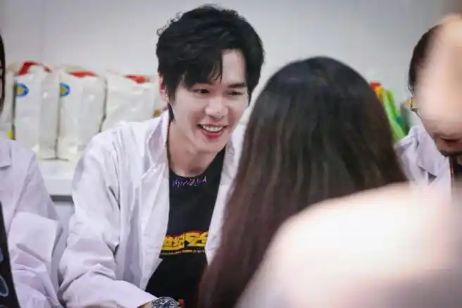 张若昀##电影从21世纪安全撤离##张若昀王炸##今日星拍放送##张若昀