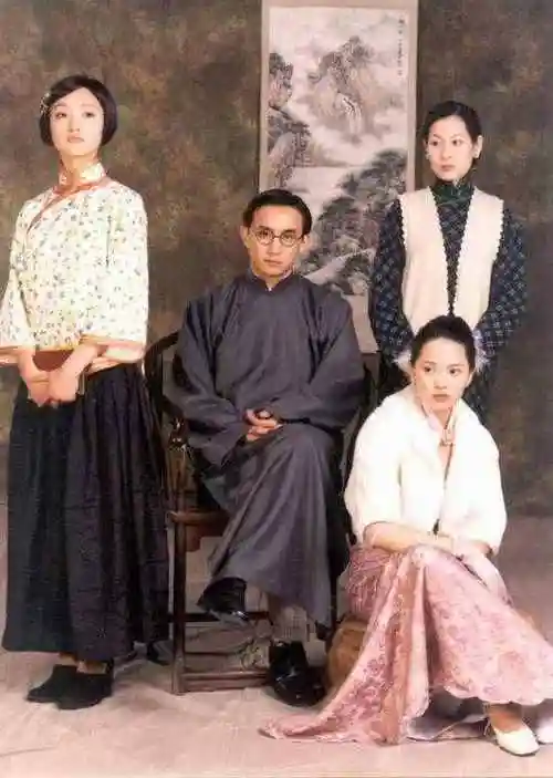 林徽因为什么没有评为民国四大才女,当时的名人是如何评价她的