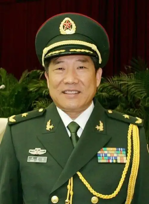 周燕君发布新录制歌曲《依恋》为建国70周年献礼