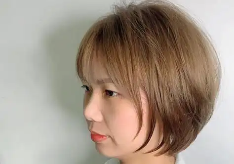 瘦脸减龄还气质 上班聚会都能搞定 - 胖脸|国字脸 - 发型社