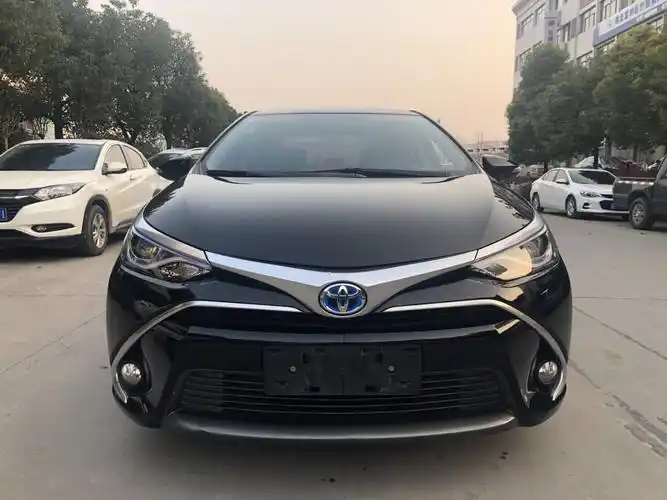 【宜昌】2017年12月 丰田 雷凌 2017款 改款双擎 1.