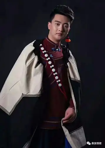 "吉克永都"新歌《月亮树下》首发.