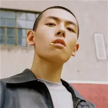 短发头像图片男生霸气冷酷真人高清