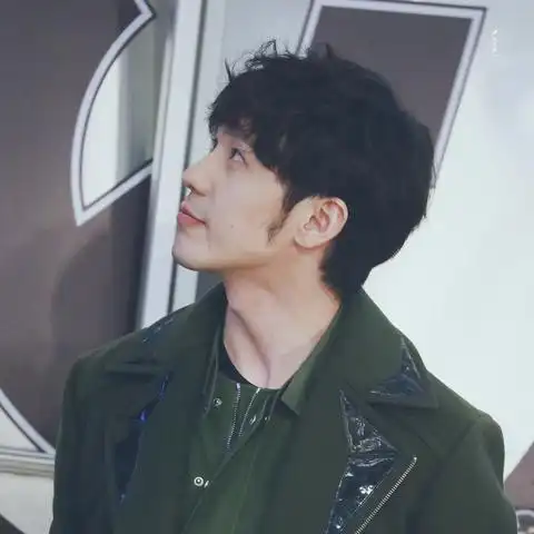 没胡子的白宇为什么会上热搜?大家如何评论的?