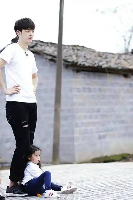 盘点娱乐圈身高190以上的男明星高伟光于小彤董力高以翔