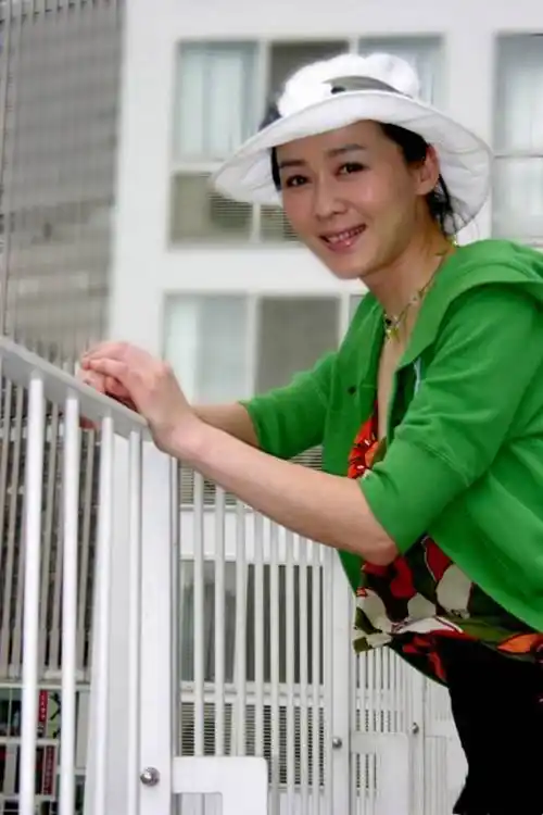 著名女演员李琳:感谢导演扇我一巴掌,二婚结局你想都想不到_王小列