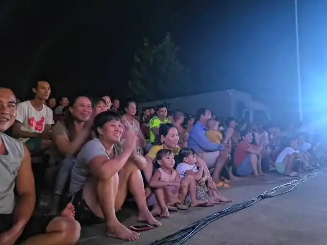 乐东县民族歌舞团"不忘初心 牢记使命"主题教育文化送戏下乡已开展