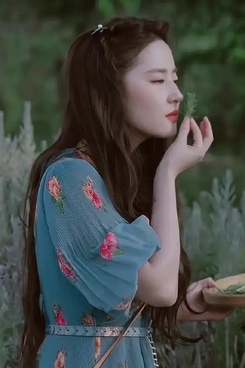 刘亦菲出道20年变化##刘亦菲出道颜值