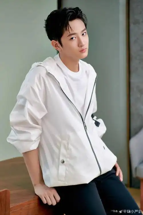 盘点00后10后男演员待播作品飞速蓄积力量少年拔节生长