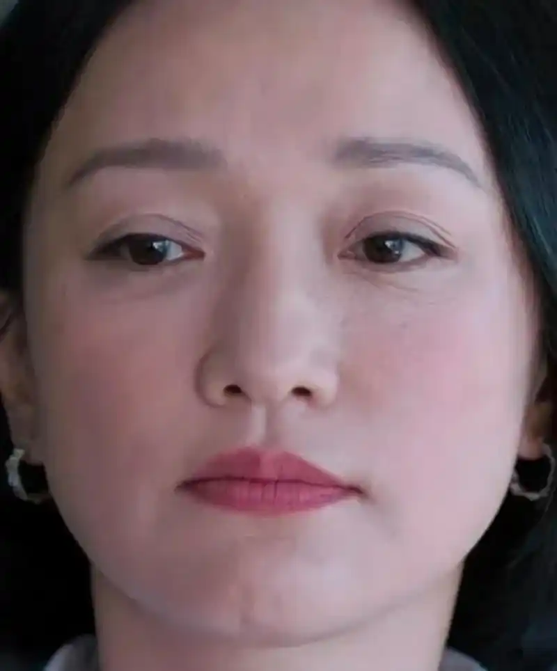 周迅49岁素颜,治愈了我,看看医美行业的繁荣昌盛,普通人追求美的心态