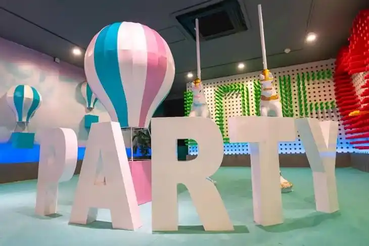 【广州】番禺网红拍摄基地门票2张,情绪互动体验,体验人生的喜怒哀乐