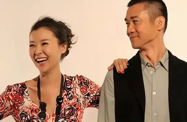 52岁却仍不婚不育|柯蓝|耿乐|李泉|黄志忠|李亚鹏|开国中将_网易订阅