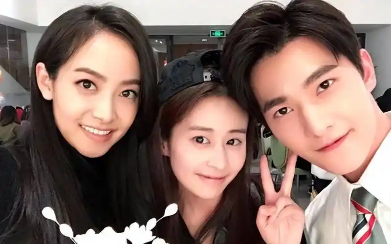 32的杨洋,终于为自己的"风流成性"付出了代价_宋茜_绯闻_李沁