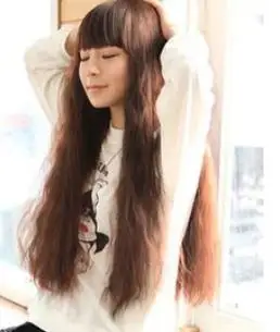 2015年女生好看隐形烫发型图片