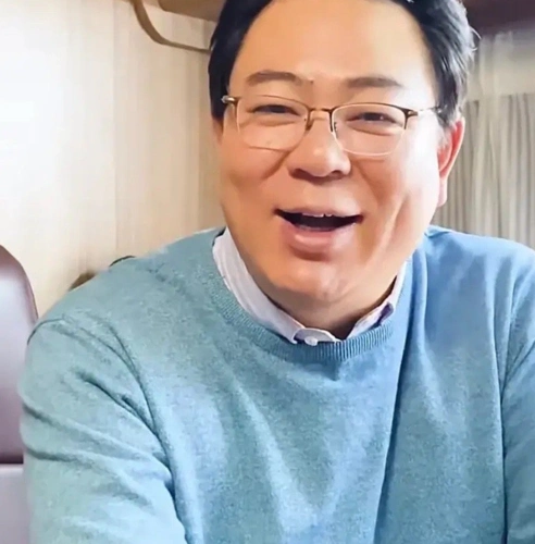 国民爸爸夏东海