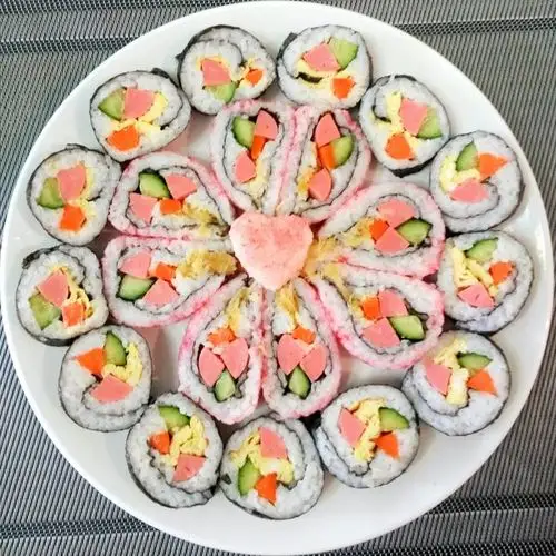 樱桃仙丹做的花样寿司