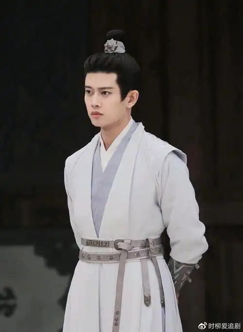 任嘉伦新剧接连上映长安如故定档虐恋升级请准备好纸巾