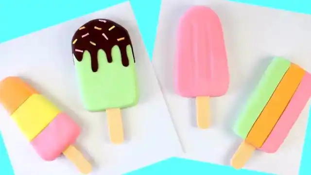 彩色橡皮泥制作冰淇淋玩具动画视频