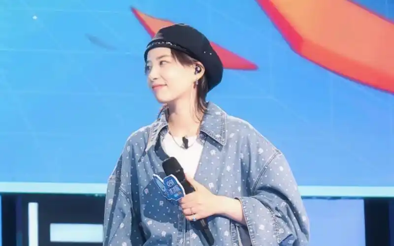 【李斯丹妮】《找到你的声音》拍摄花絮 231201