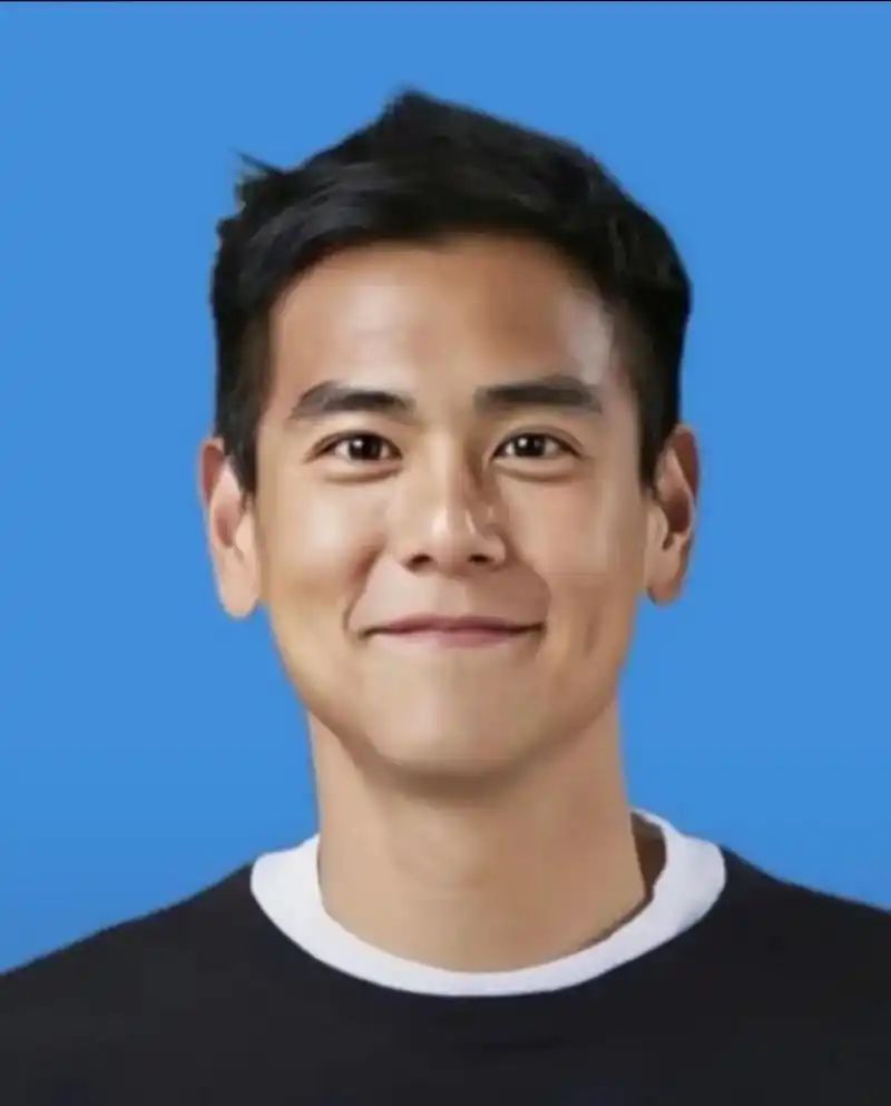 787936530详情开学拍组#证件照#小帅#彭于晏#clot20·3月前热热水澡