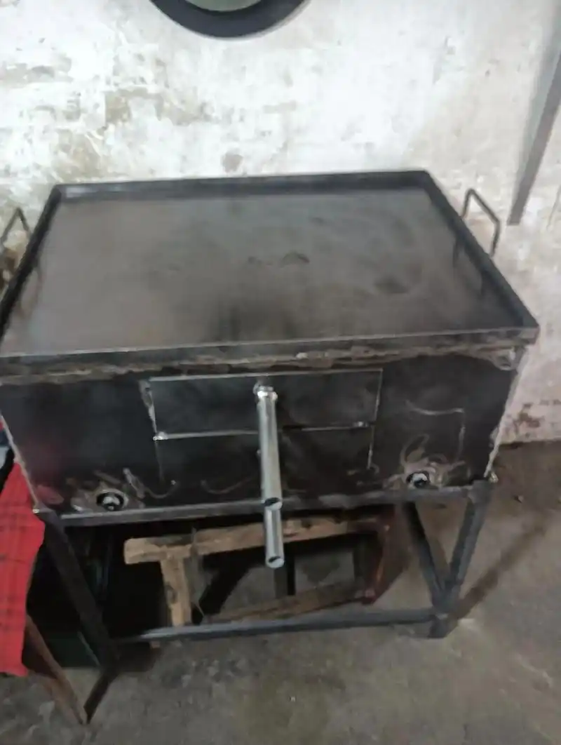 现货液化气饼子炉,吊烤炉 - 抖音