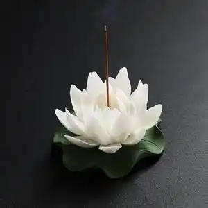 陶瓷莲花香插创意香薰炉家用室内沉香香盘手工荷花线香摆件熏香炉