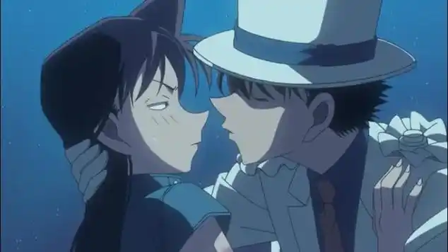 名侦探柯南怪盗基德差点和小兰接吻了