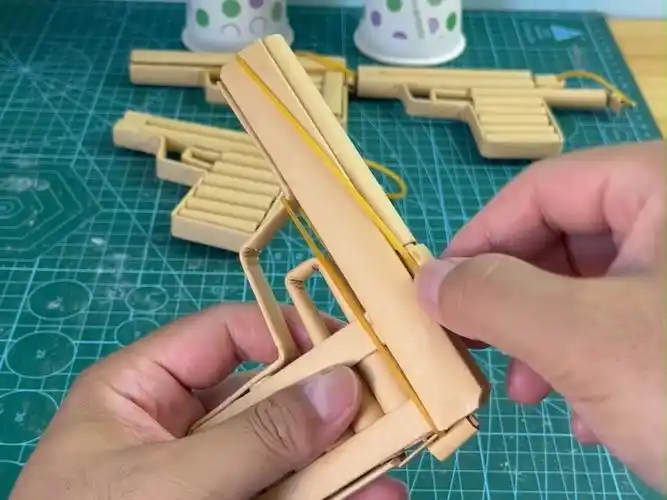 能发射子弹的折纸枪,你喜欢吗