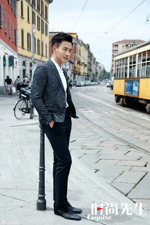 组图:刘恺威最新大片 绅士型男情迷米兰古堡_高清图集_新浪网