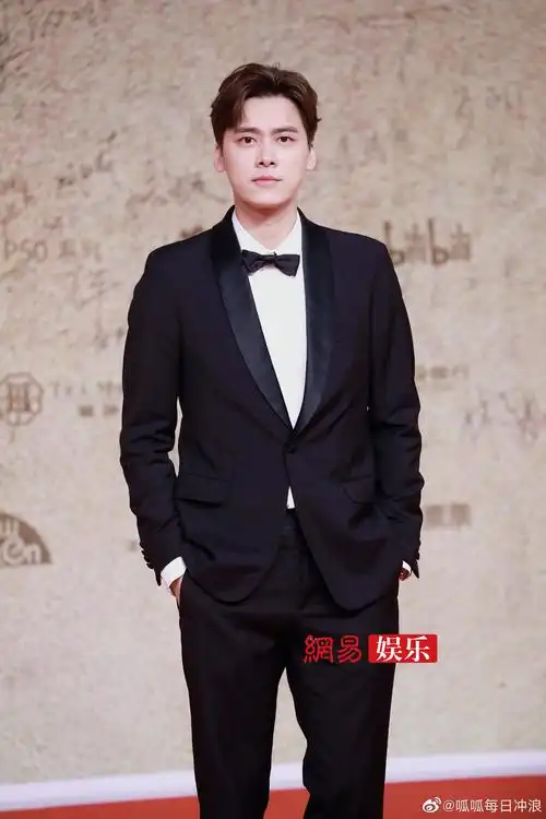 男明星生图黄晓明李易峰王凯郑云龙