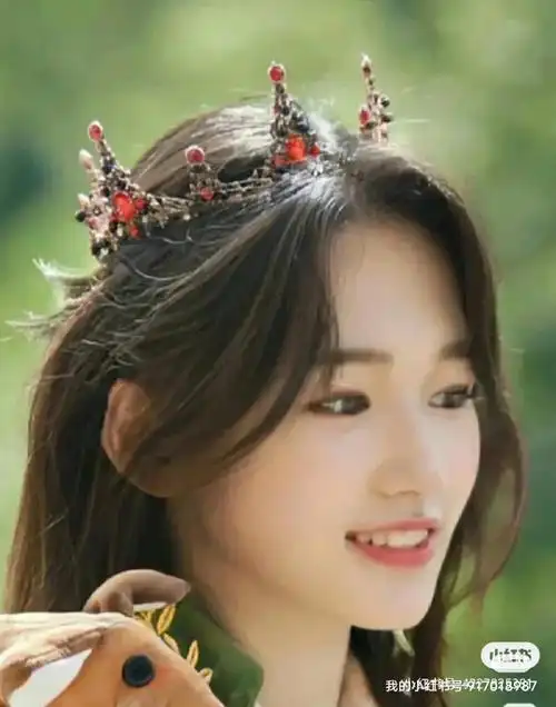 宋亚轩女生图片