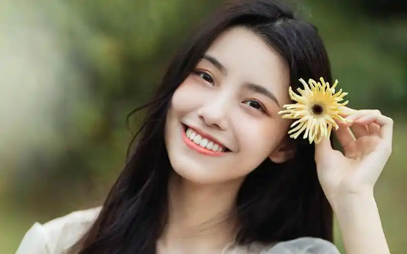 森系清纯少女甜美可爱田园写真