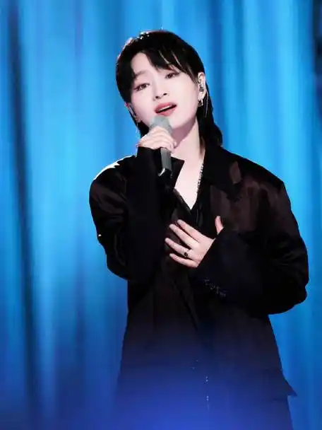 080808@周笔畅    全年无休·周笔畅的微博视频