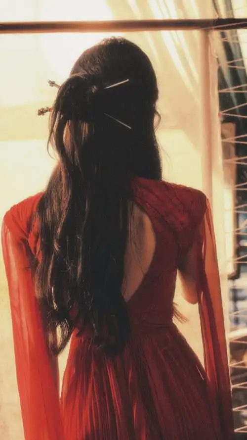 鞠婧祎#jjy#鞠婧祎杨采薇#背影@鞠婧祎