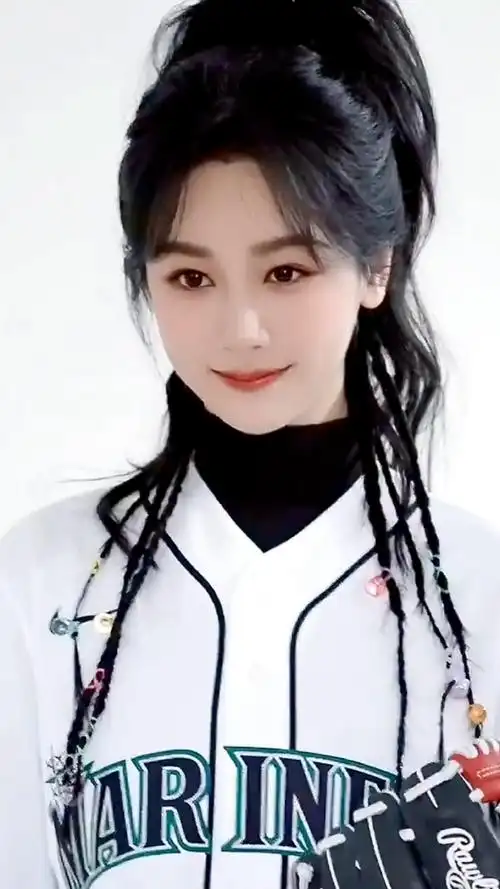 杨紫半扎高马尾糖果编发 紫定甜##杨紫官宣mlb棒球大使