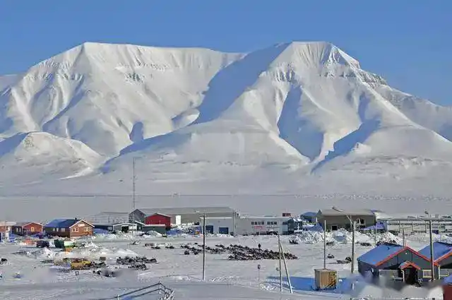 挪威旅游之冰封领地斯瓦尔巴群岛