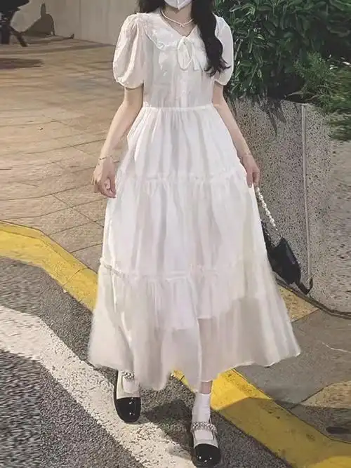 学院风白色连衣裙女2024夏季新款宽松法式初恋学生长