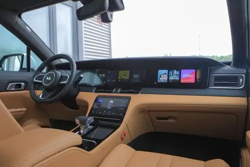 混动与增程垠哥为您详解腾势x与理想one的区别与特点