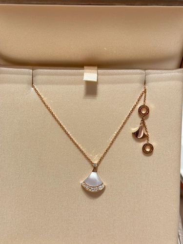 【支持中检】bvlgari宝格丽divas dream玫瑰金贝母钻石项链