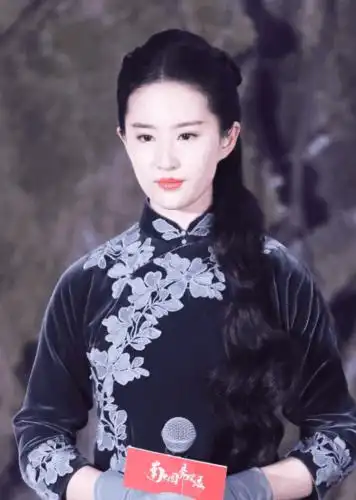气质女神刘亦菲, 换上民国服装, 优雅动人啊