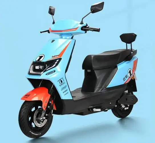 立马新蕾推出新电动车潮流时尚搭载大容量电池续航远