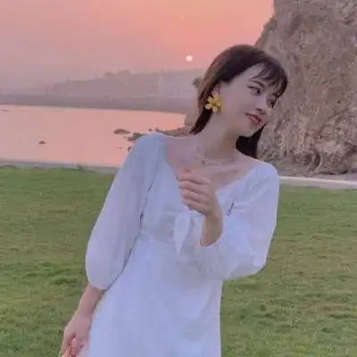 汐然微信女生头像:你是唯一的救赎